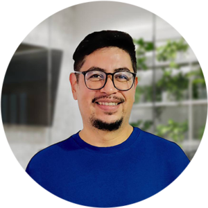 Adrián Covarrubias | Web Marketing